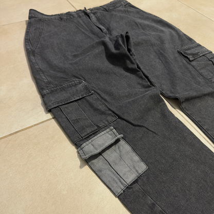 JEAN MOM CARGO BLACK VEGETA