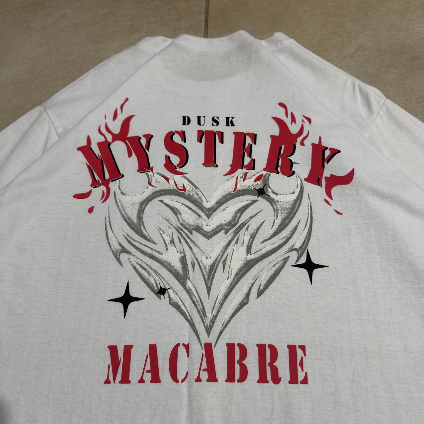 REMERA OVERSIZE MYSTERY