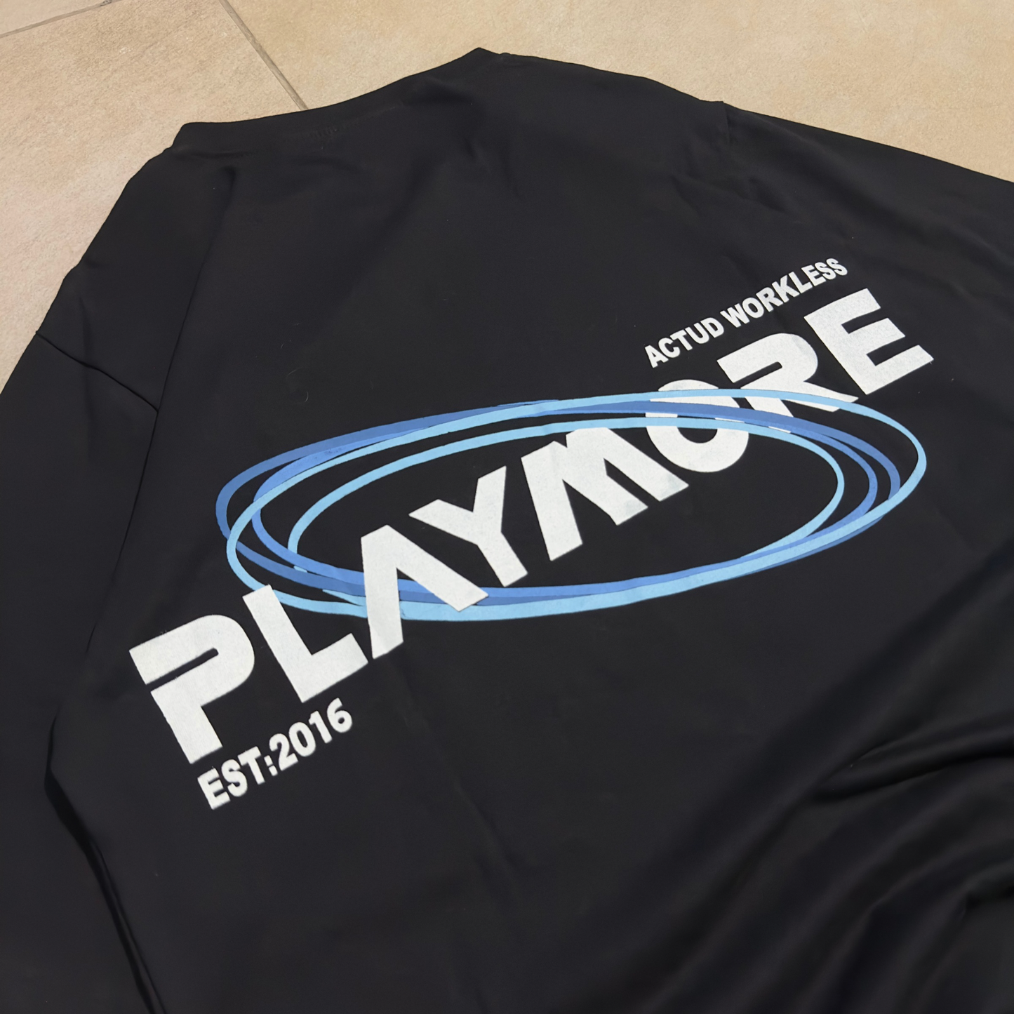 REMERA OVERSIZE PLAYMORE